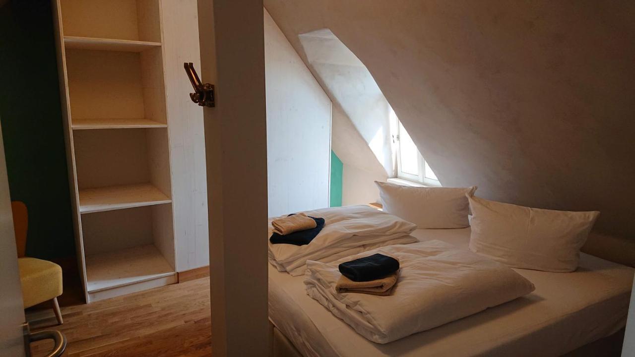 "Goethezimmer" - Auf Dem Dach Der Notenbank Ваймар Екстериор снимка